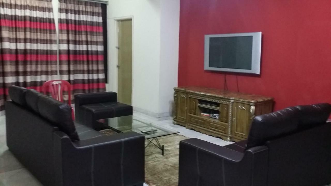 Homestay Putra Pwtc R1 Ensuite Master Kuala Lumpur